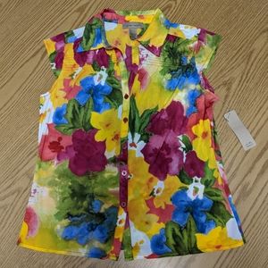 I.E. Relaxed floral Sleeveless blouse women size M